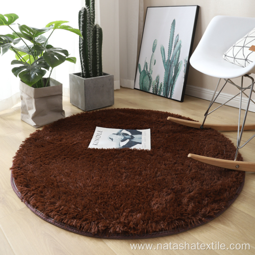 Round colorful plush bedroom floor mat